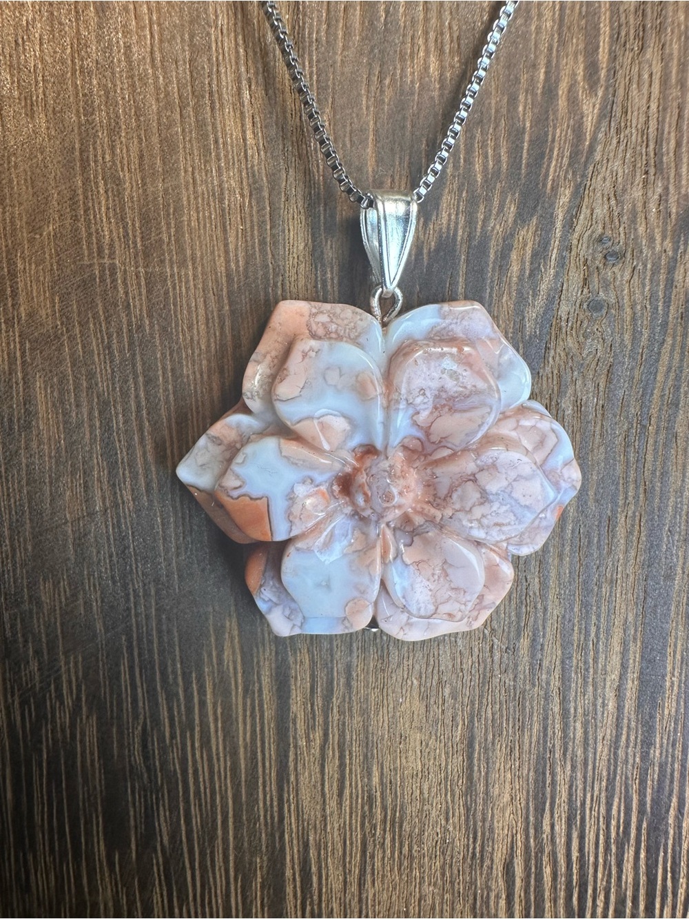 RESERVED FOR CG Petal Agate Flower Pendant Necklace on Chain - Picture 5 of 16